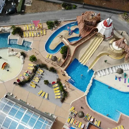 Mobile Homes By Kelair At Les Genets Parque de Campismo Saint-Jean-de-Monts