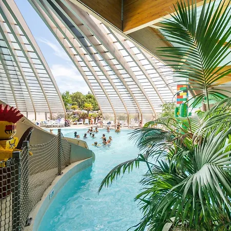 אתר קמפינג Mobile Homes By Kelair At Les Genets *