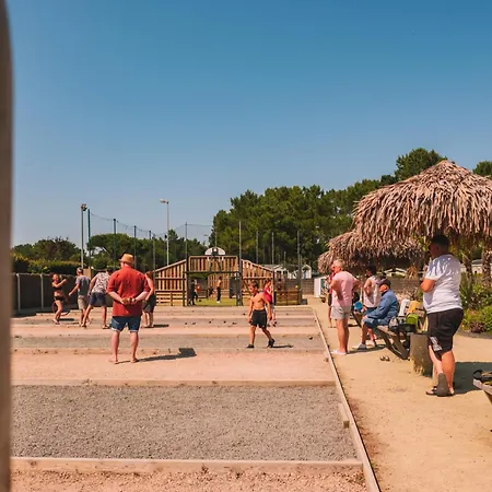 Mobile Homes By Kelair At Les Genets Camping Saint-Jean-de-Monts