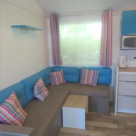 Mobile Homes By Kelair At Les Genets סן ז'אן דה מון