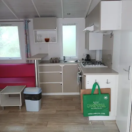 Mobile Homes By Kelair At Les Genets אתר קמפינג